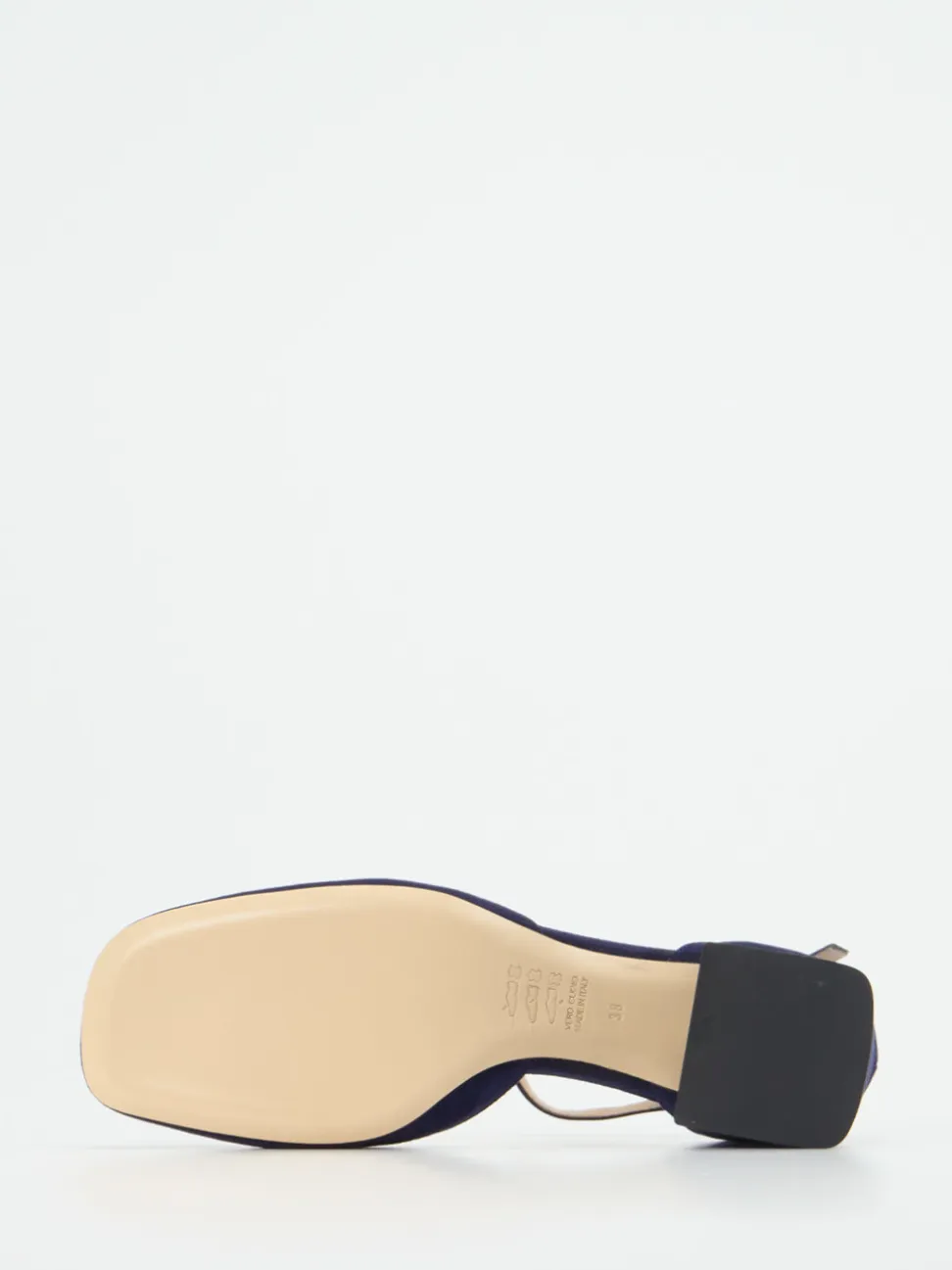 Konstantin Starke – Pumps aus Veloursleder tiefviolett