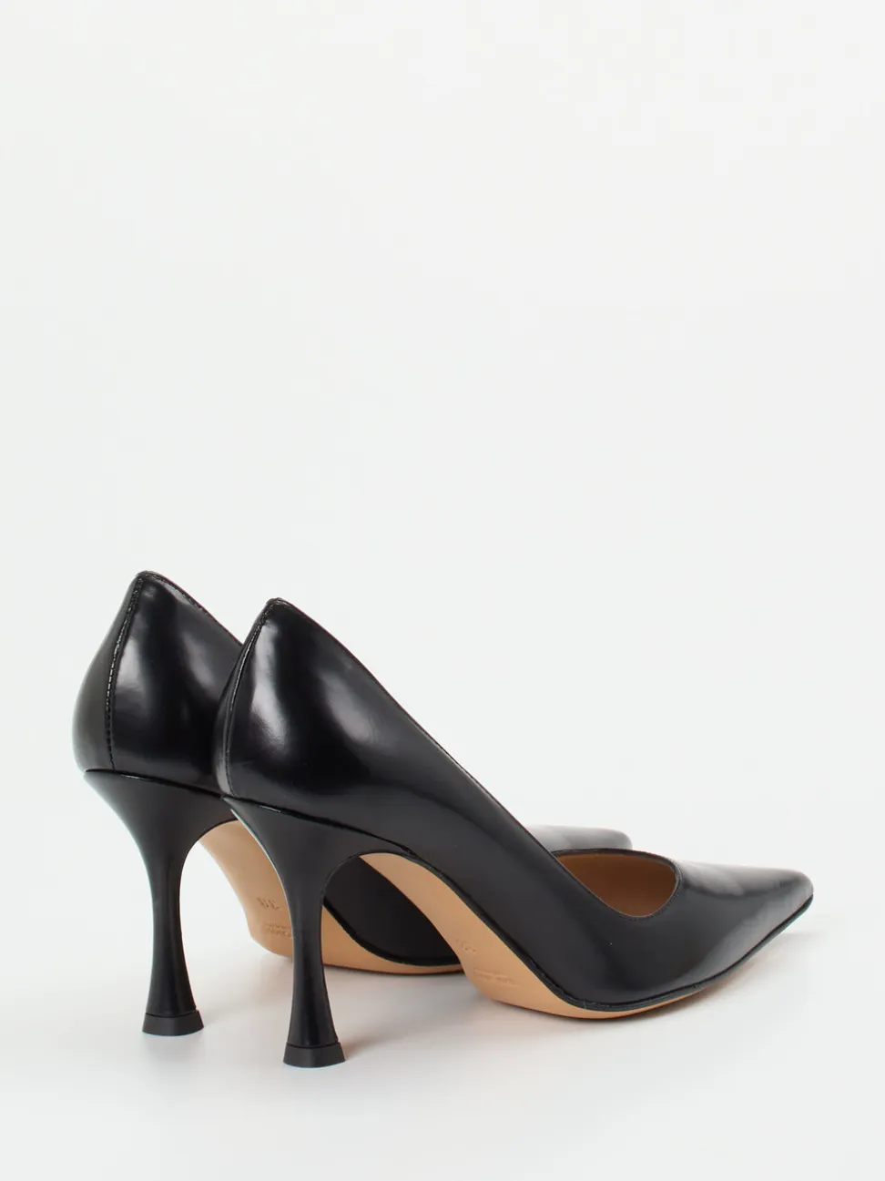 Konstantin Starke – Pumps aus Hochglanzleder Schwarz