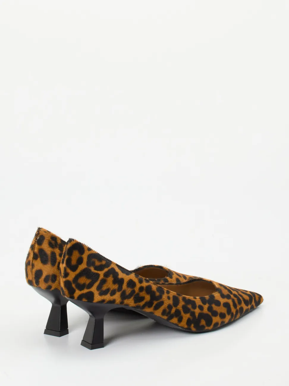 Konstantin Starke – Pumps aus Fell mit Leopardenmuster