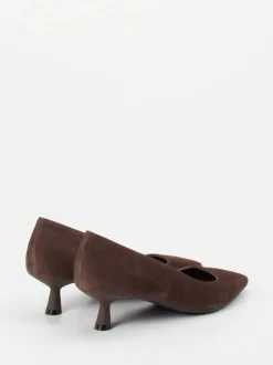 Konstantin Starke – Pumps aus Veloursleder schokobraun
