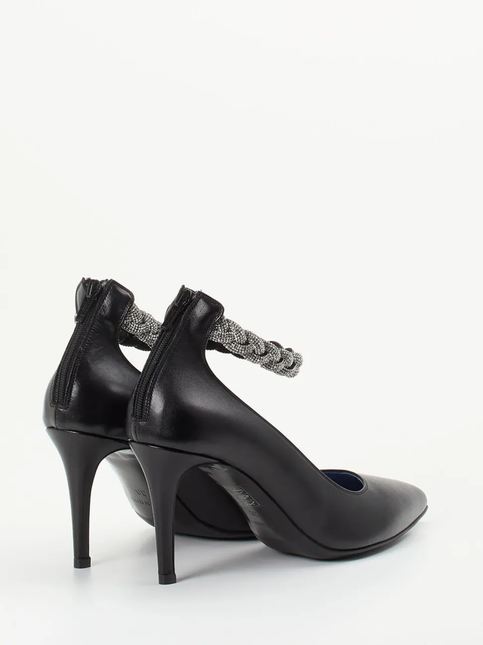 Konstantin Starke – Pumps aus Kalbleder mit Strassriemen