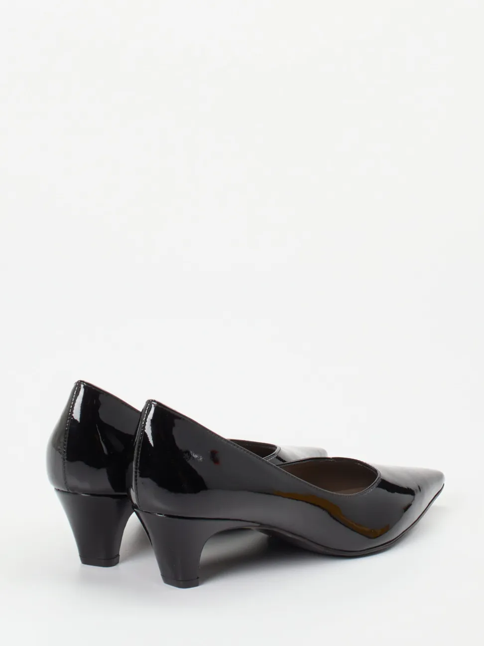 Konstantin Starke – Pumps aus Lackleder schwarz