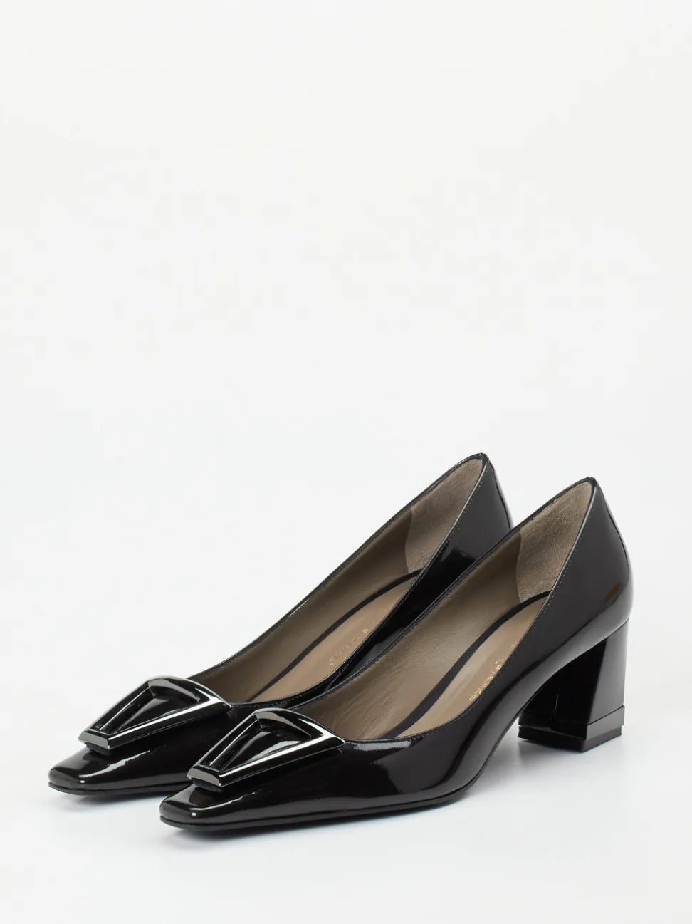 Konstantin Starke – Pumps aus Lackleder Schwarz