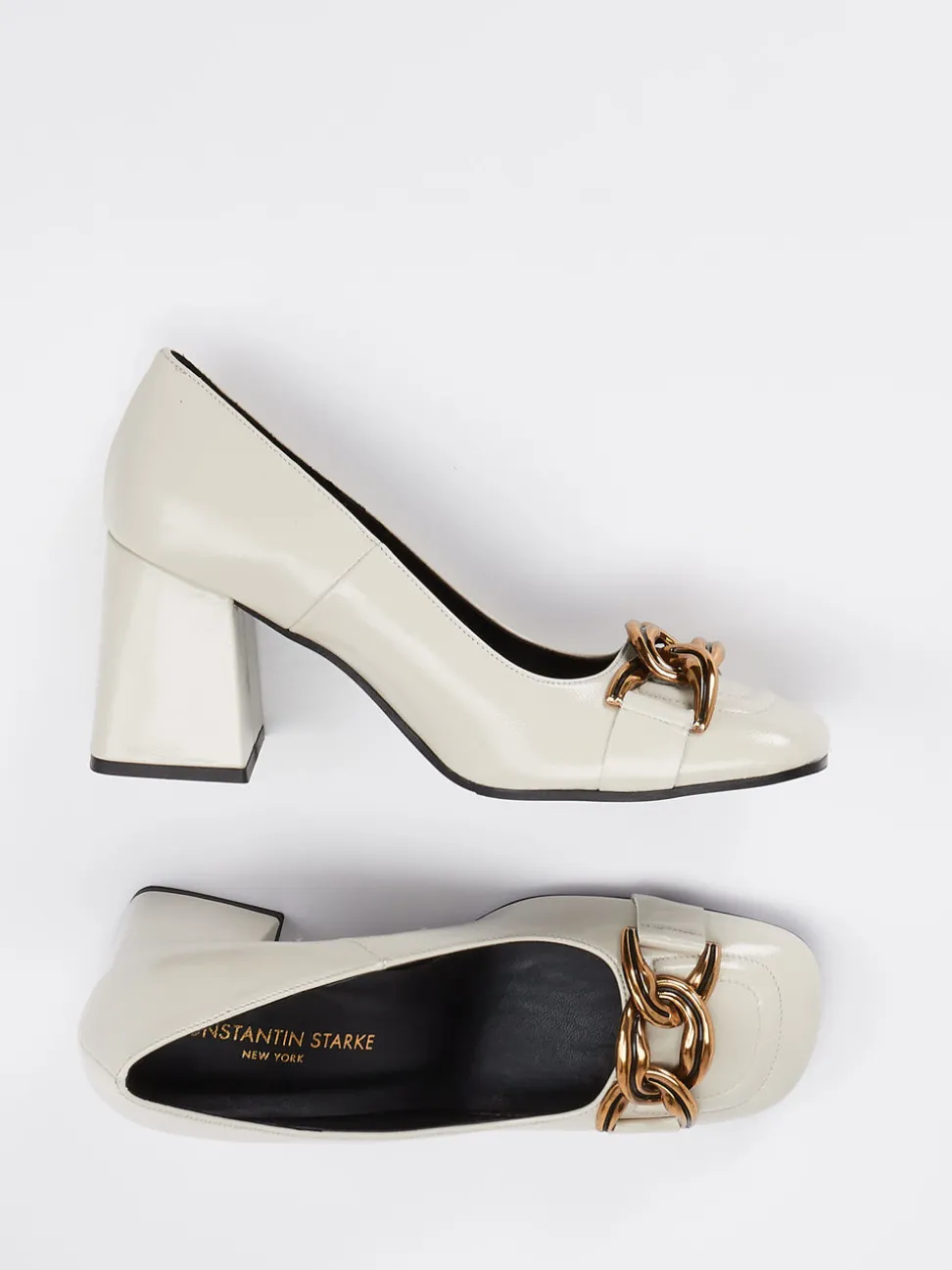 Konstantin Starke – Pumps aus Lackleder cremeweiß