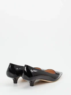 Konstantin Starke – Pumps aus Lackleder Schwarz