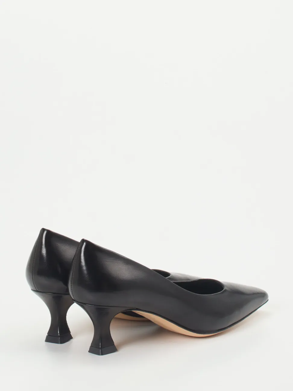 Konstantin Starke – Pumps aus Lammleder Schwarz