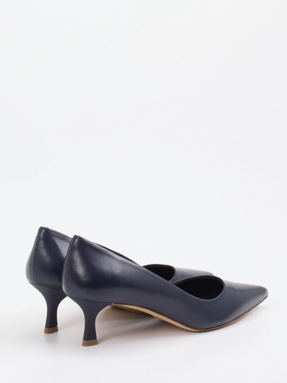 Konstantin Starke – Pumps aus Lackleder in Dunkelblau