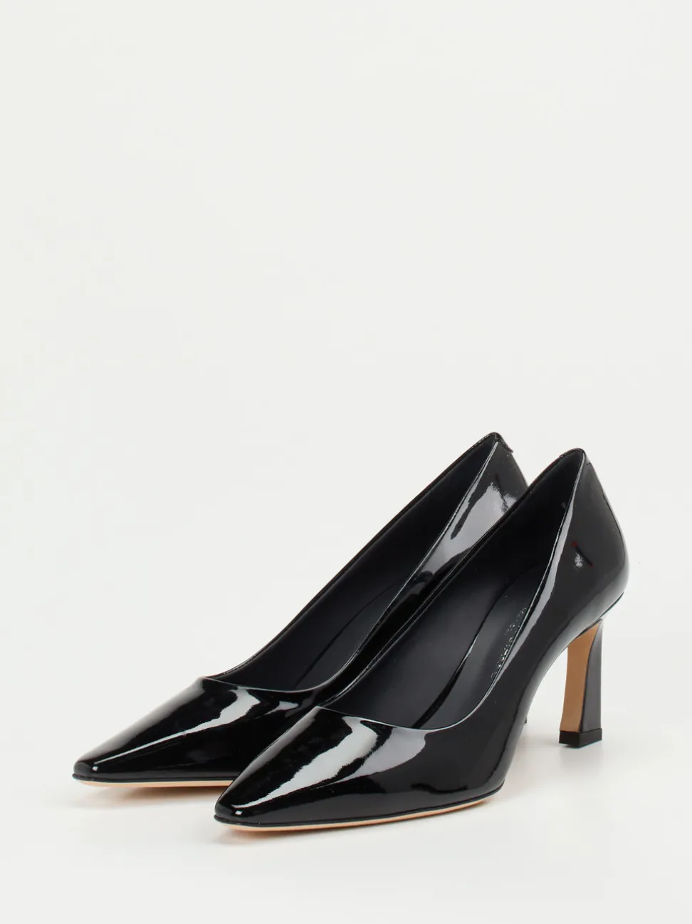 Konstantin Starke – Pumps aus Lackleder Schwarz