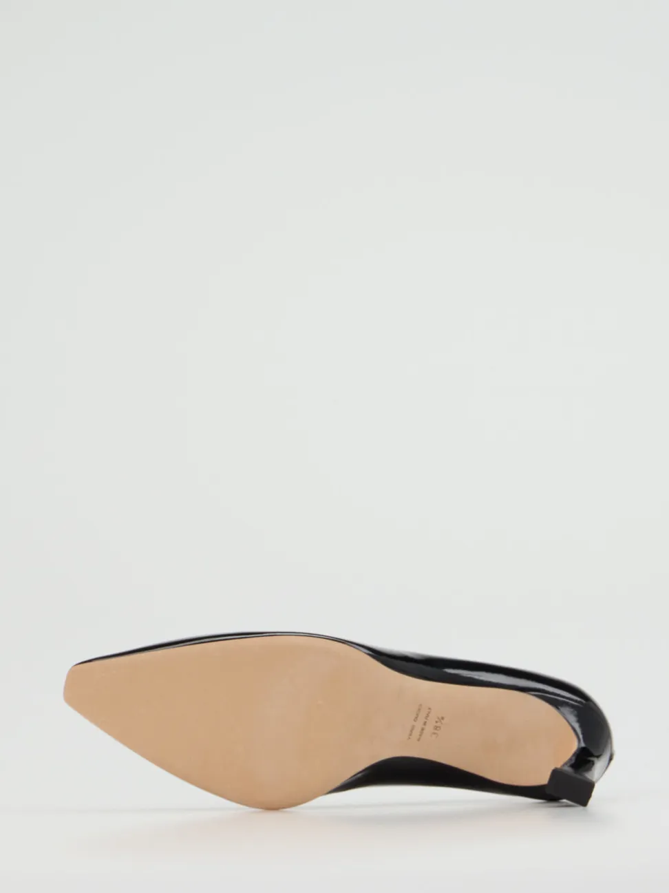 Konstantin Starke – Pumps aus Lackleder Schwarz