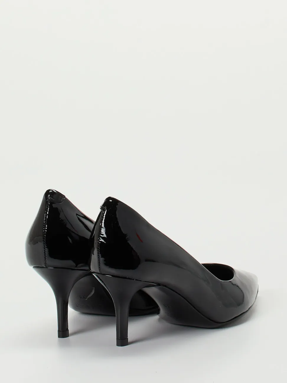 Konstantin Starke – Pumps aus Lackleder Schwarz