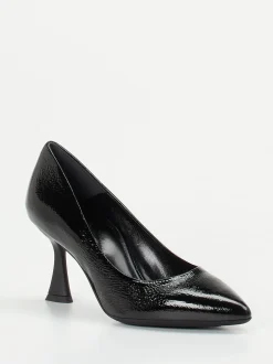 Konstantin Starke – Pumps aus Lackleder Schwarz