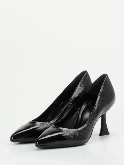 Konstantin Starke – Pumps aus Lackleder Schwarz