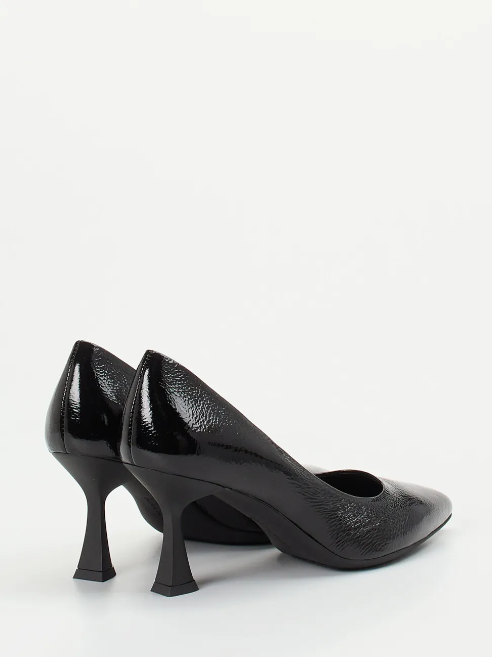 Konstantin Starke – Pumps aus Lackleder Schwarz