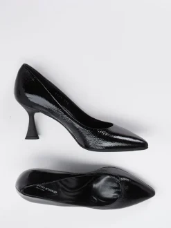 Konstantin Starke – Pumps aus Lackleder Schwarz