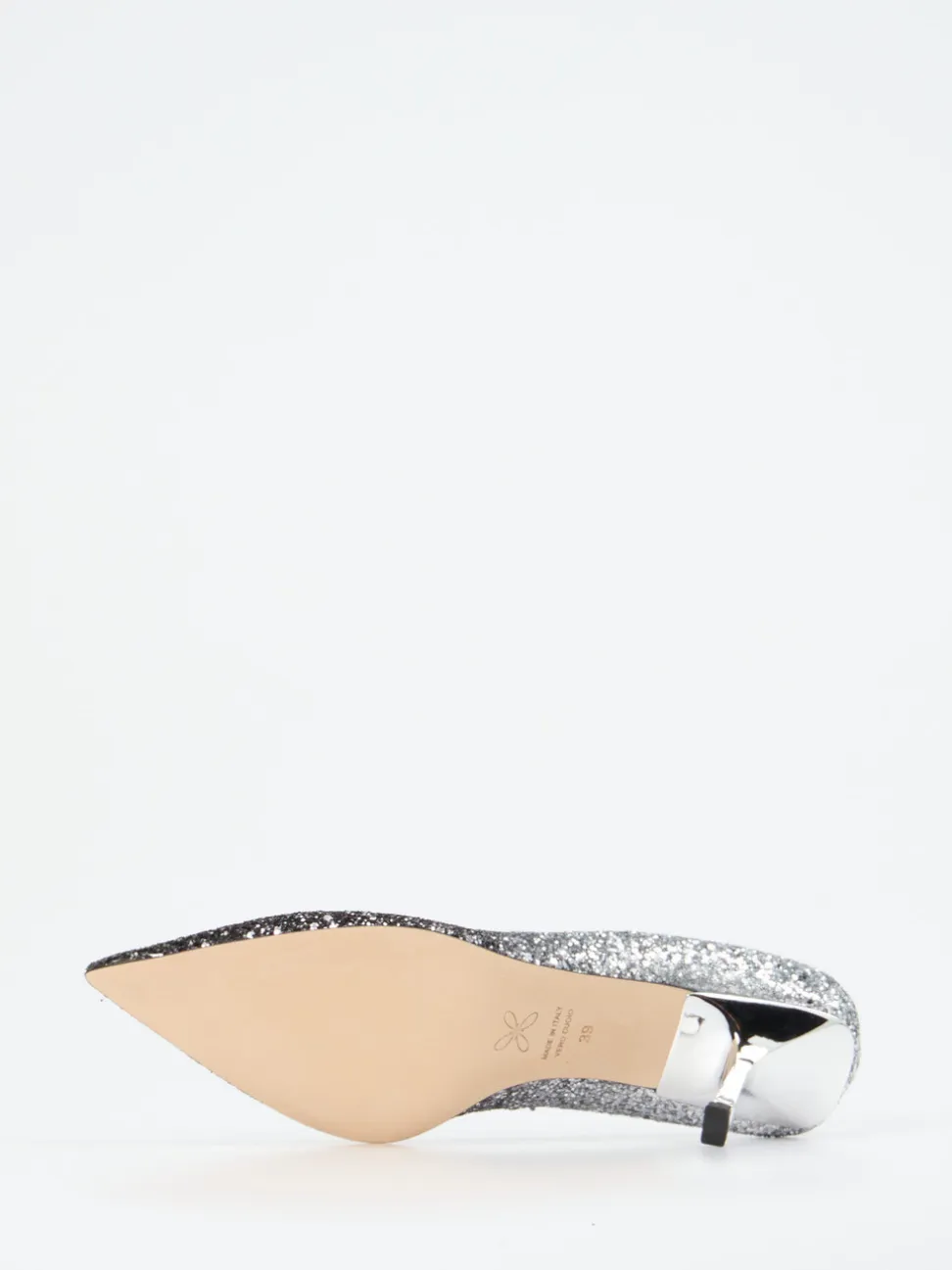 Konstantin Starke – Pumps aus Metallicleder in Silber