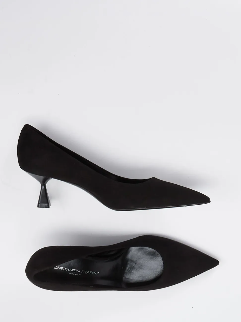 Konstantin Starke – Pumps aus Veloursleder schwarz
