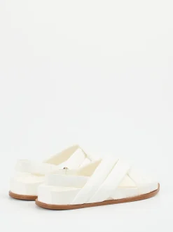 Konstantin Starke – Riemchensandale aus Lammleder Offwhite
