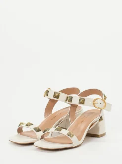 Konstantin Starke – Sandalen aus Lammleder cremeweiß