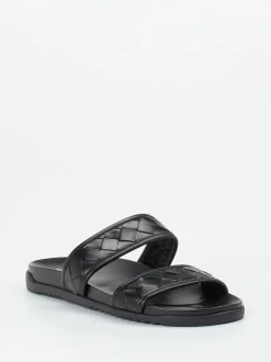 Konstantin Starke – Sandalen aus Flechtleder Schwarz