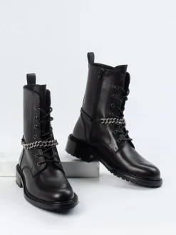 Konstantin Starke – Schnürboots aus Kalbleder Schwarz
