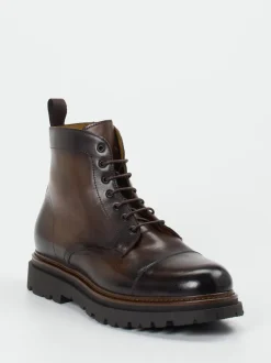 Konstantin Starke – Schnürboots aus Büffelleder braun