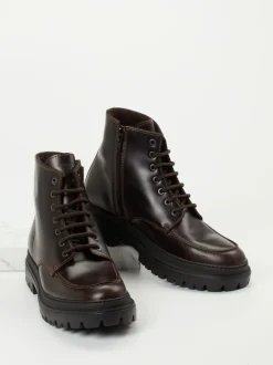 Konstantin Starke – Schnürboots aus Fettleder braun