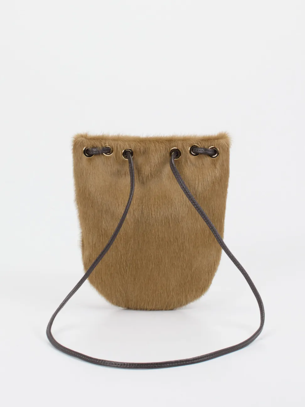 Konstantin Starke – Schultertasche aus Fell hellbraun