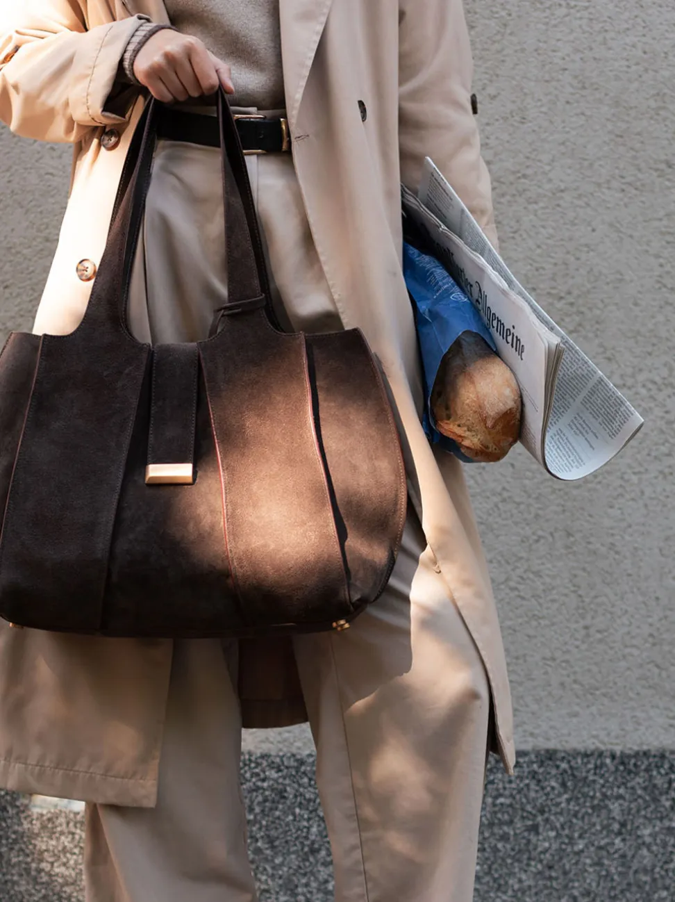 Konstantin Starke – Shopper aus Veloursleder Dunkelbraun