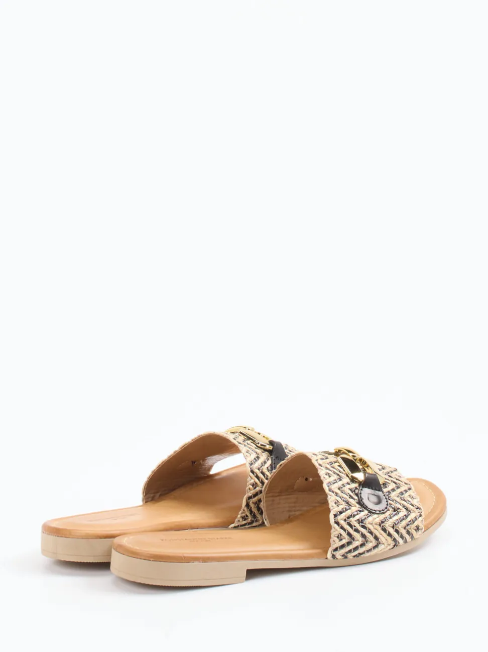 Konstantin Starke – Slides aus Bast und Kalbleder beige