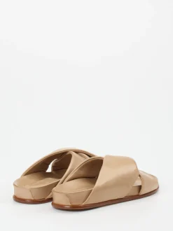 Konstantin Starke – Slides aus Lammleder in Beige