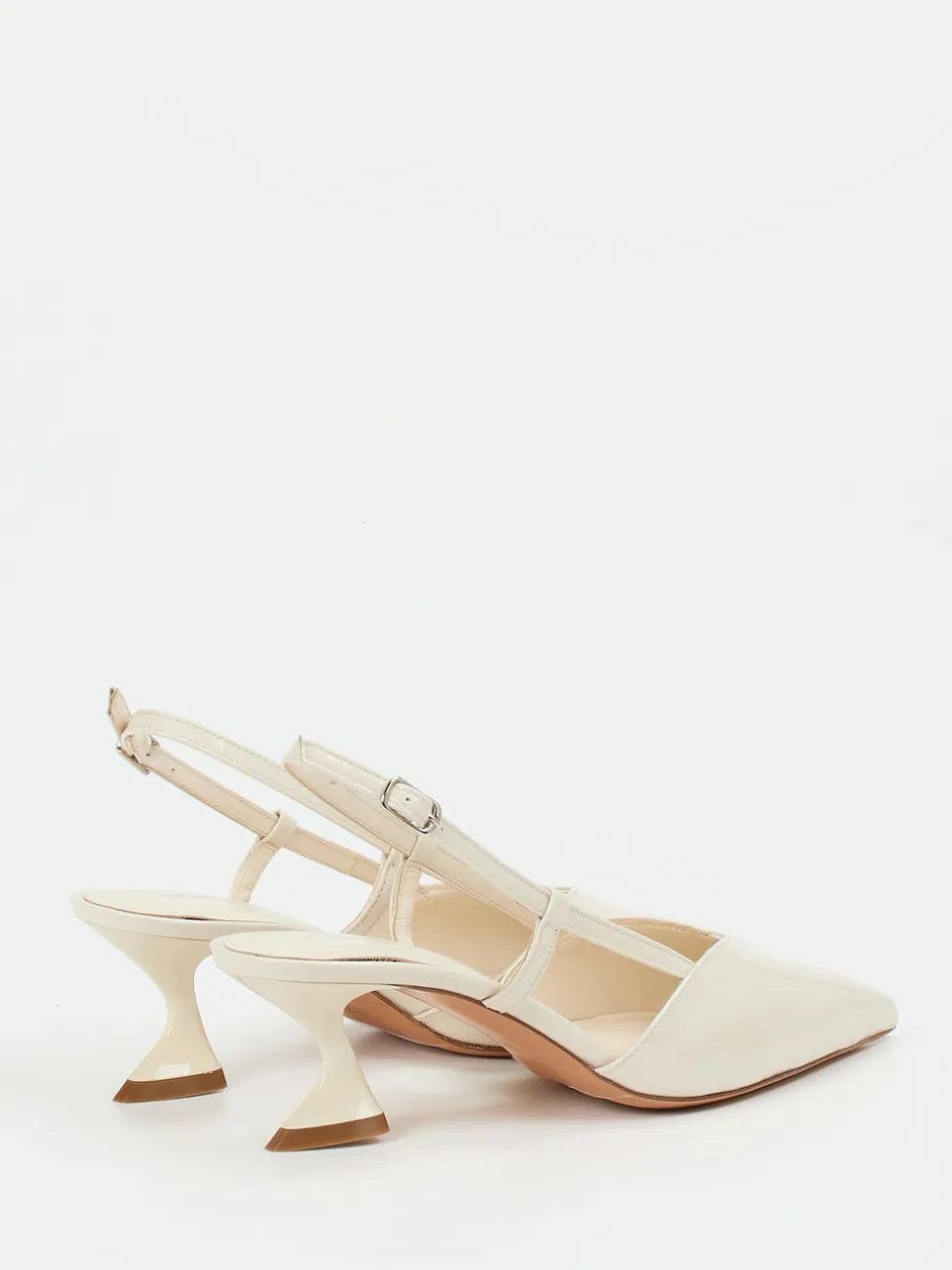 Konstantin Starke – Slingback-Pumps aus Lackleder beige