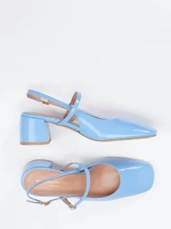 Konstantin Starke – Slingback-Pumps aus Lackleder himmelblau