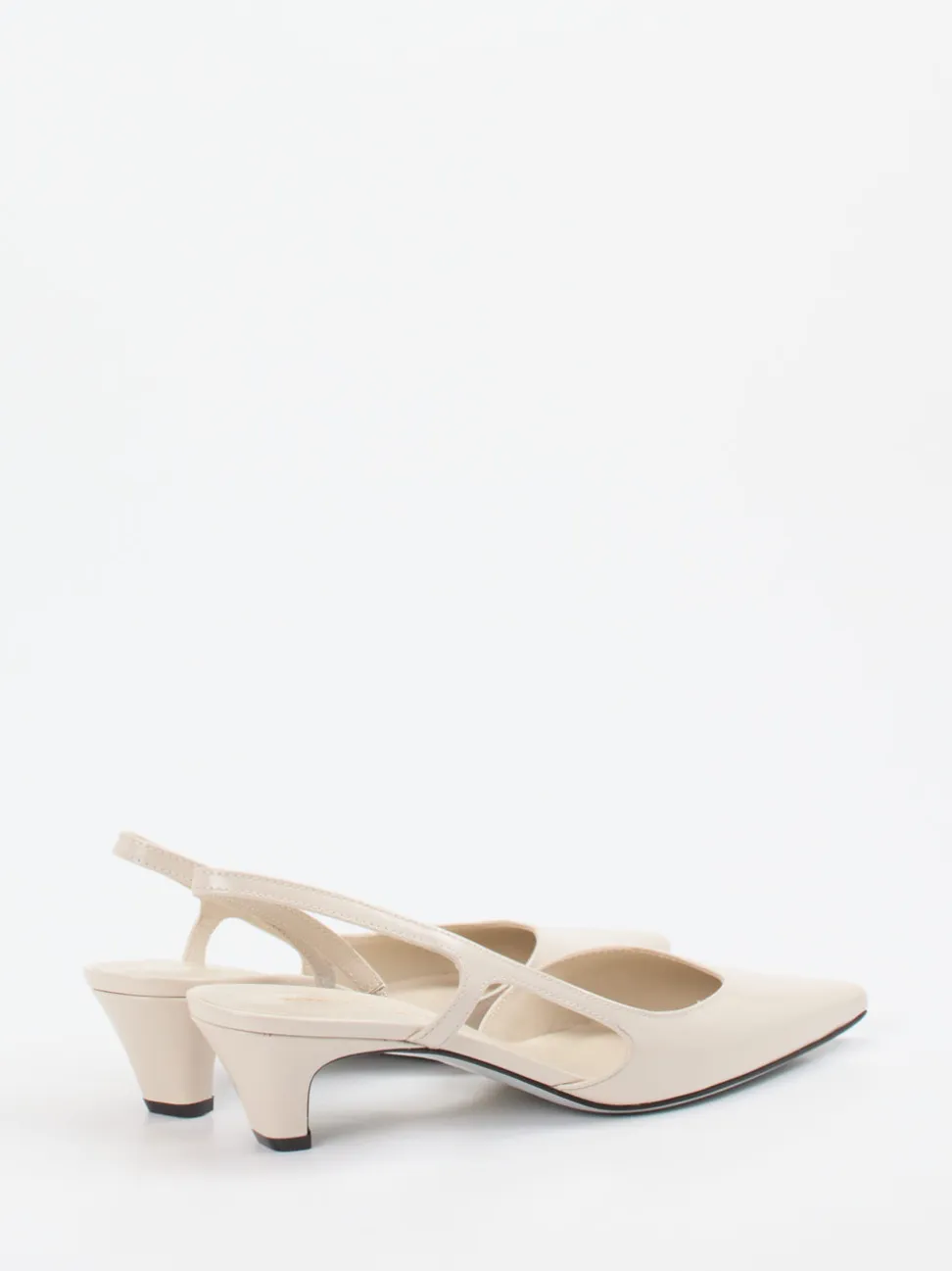Konstantin Starke – Slingpumps aus Hochglanzleder beige