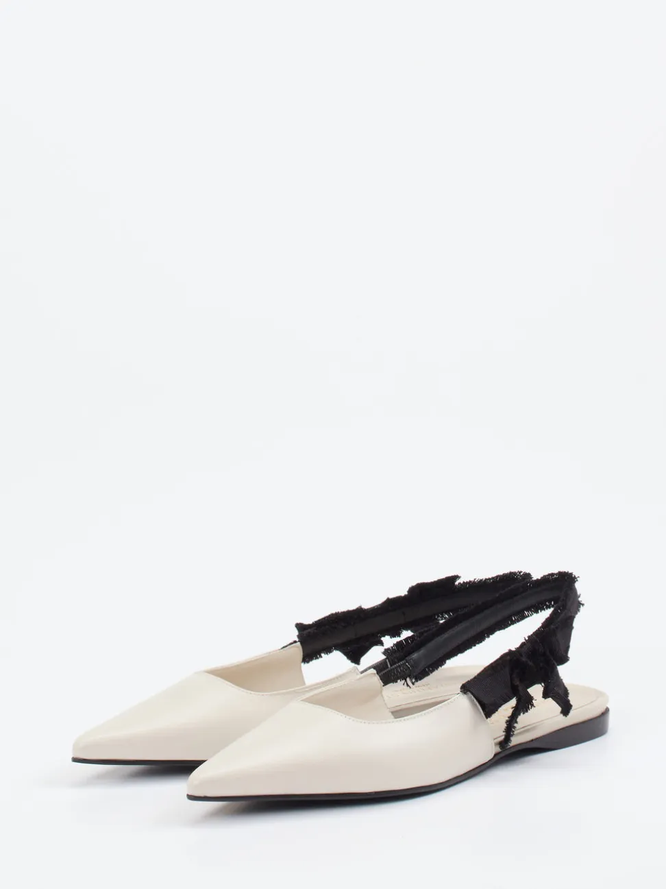 Konstantin Starke – Slingpumps aus Kalbleder cremeweiß