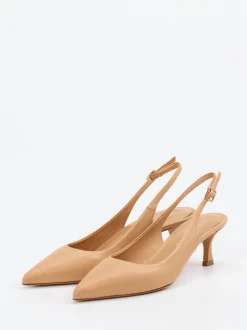 Konstantin Starke – Slingpumps aus Lackleder Beige