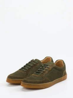 Konstantin Starke – Sneaker aus Veloursleder olivgrün