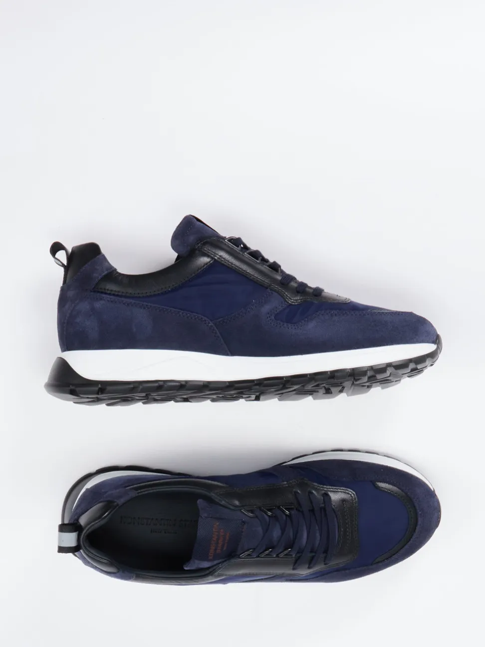 Konstantin Starke – Sneaker aus Veloursleder Dunkelblau