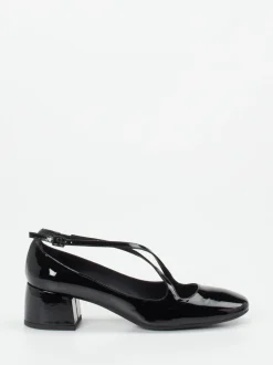 Konstantin Starke – Spangenpumps aus Lackleder schwarz