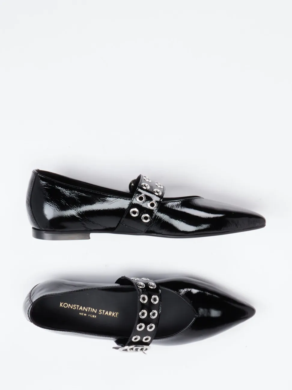 Konstantin Starke – Spangenpumps aus Lackleder Schwarz