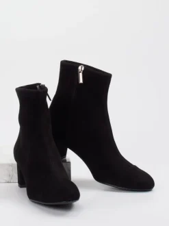 Konstantin Starke – Stiefeletten aus Stretch-Veloursleder schwarz