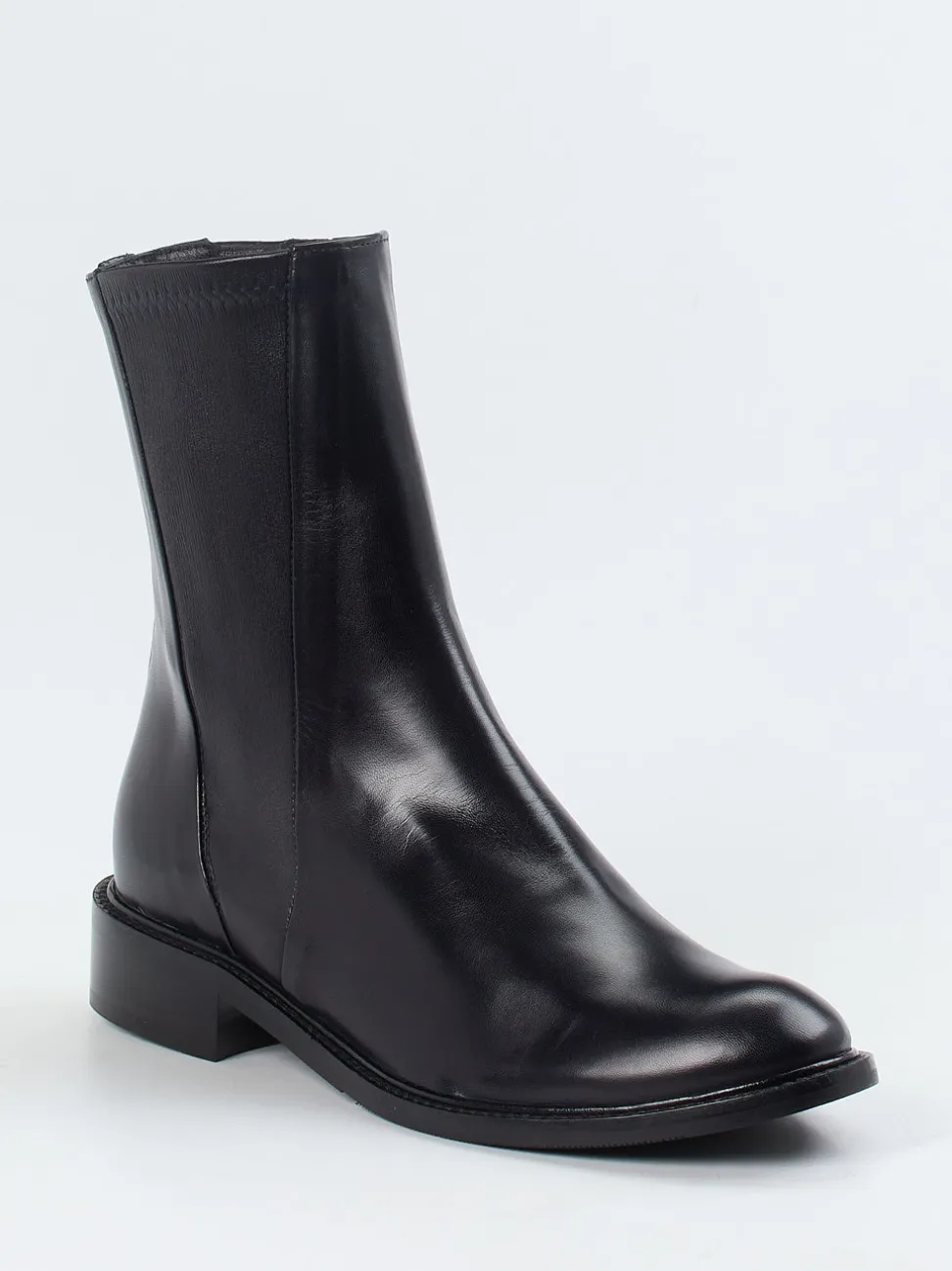 Konstantin Starke – Stiefelette aus Glattleder Schwarz