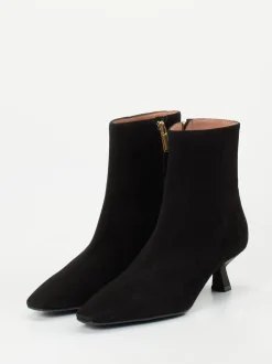 Konstantin Starke – Stiefeletten aus Veloursleder schwarz
