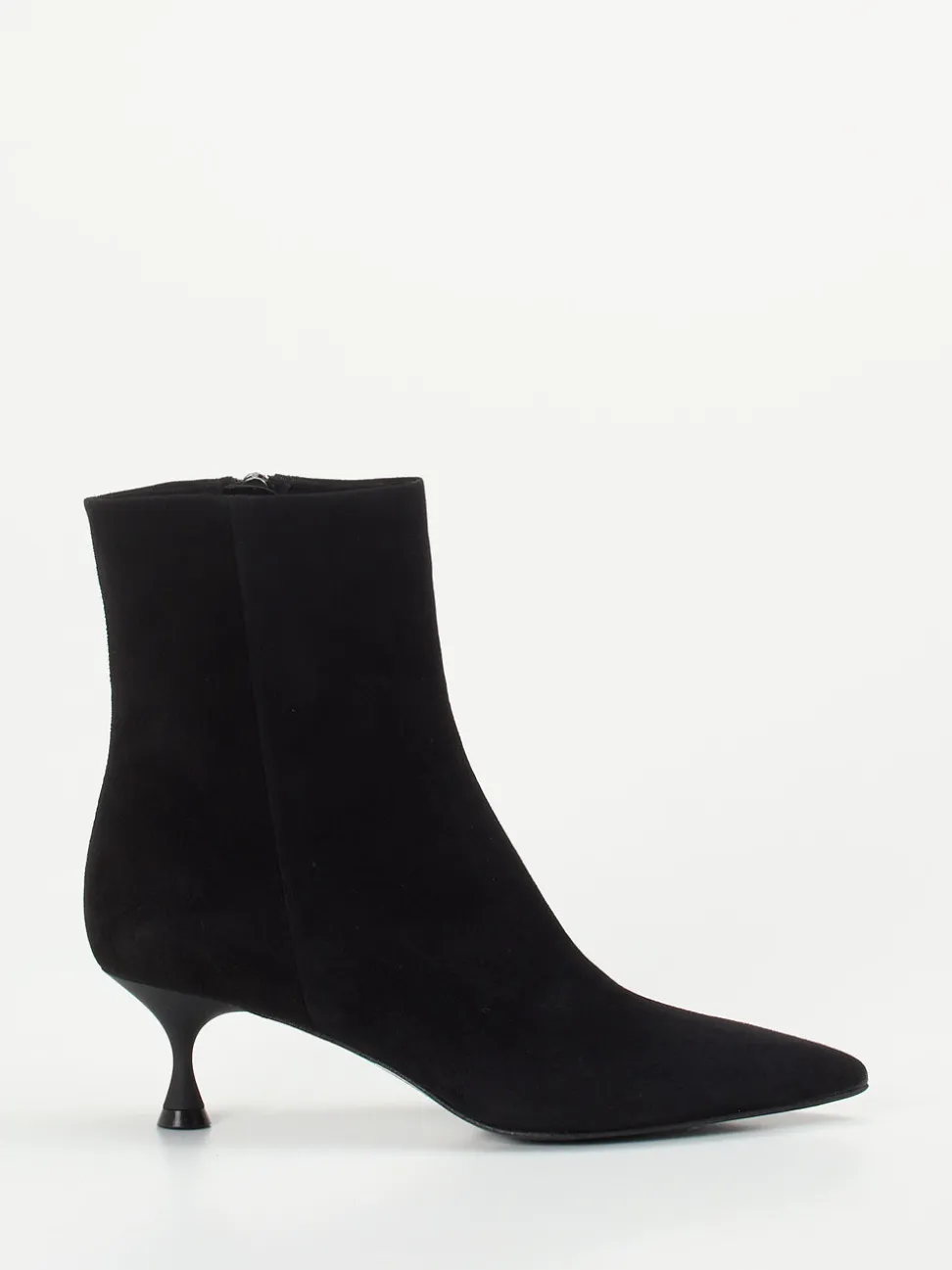 Konstantin Starke – Stiefelette aus Veloursleder Schwarz