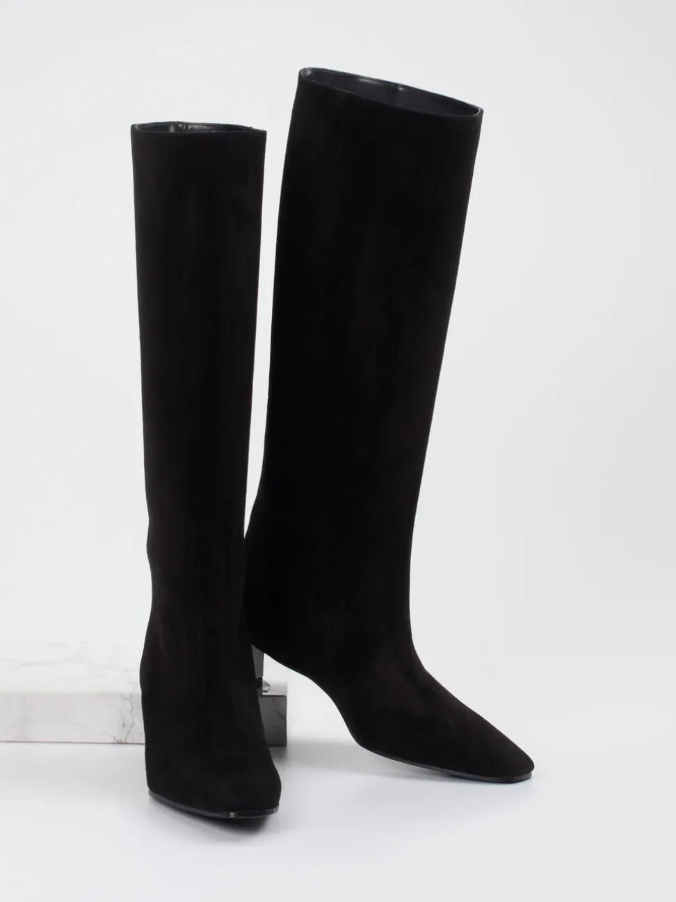 Konstantin Starke – Stiefel aus Veloursleder Schwarz