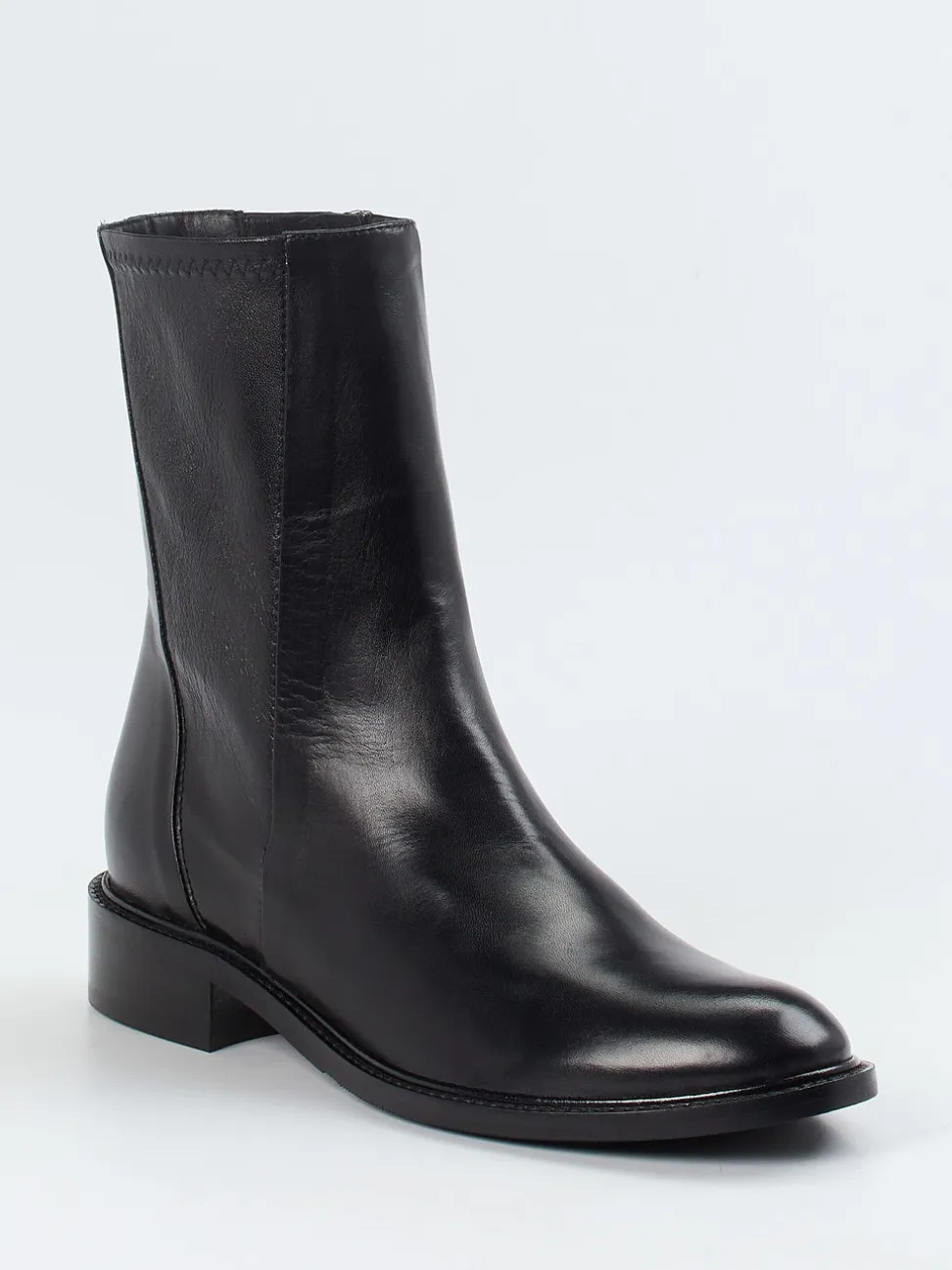 Konstantin Starke – Stiefeletten aus Glattleder Schwarz
