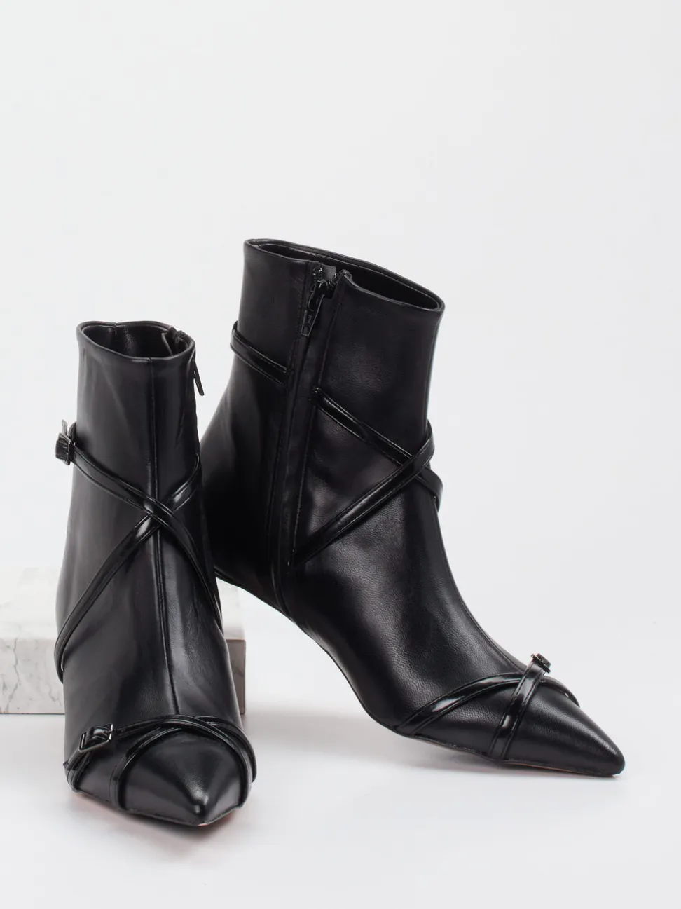 Konstantin Starke – Stiefeletten aus Lammleder Schwarz
