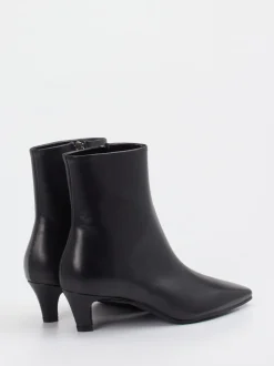 Konstantin Starke – Stiefeletten aus Kalbleder schwarz
