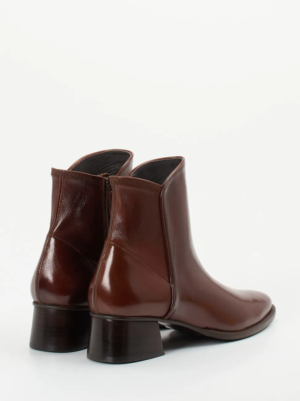 Konstantin Starke – Stiefeletten aus Lammleder schokobraun