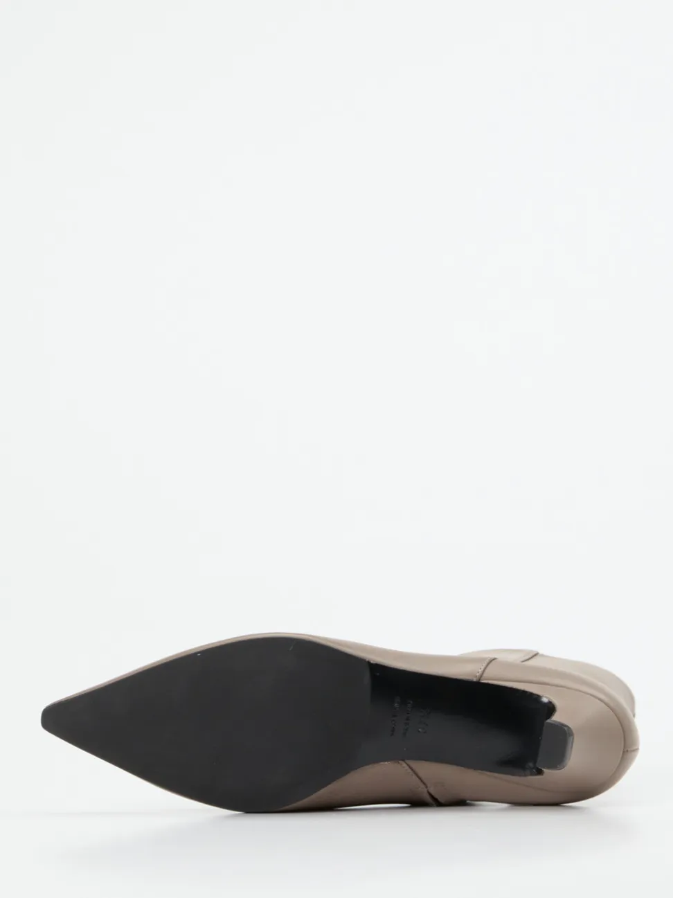 Konstantin Starke – Stiefelette aus Lammleder in Taupe