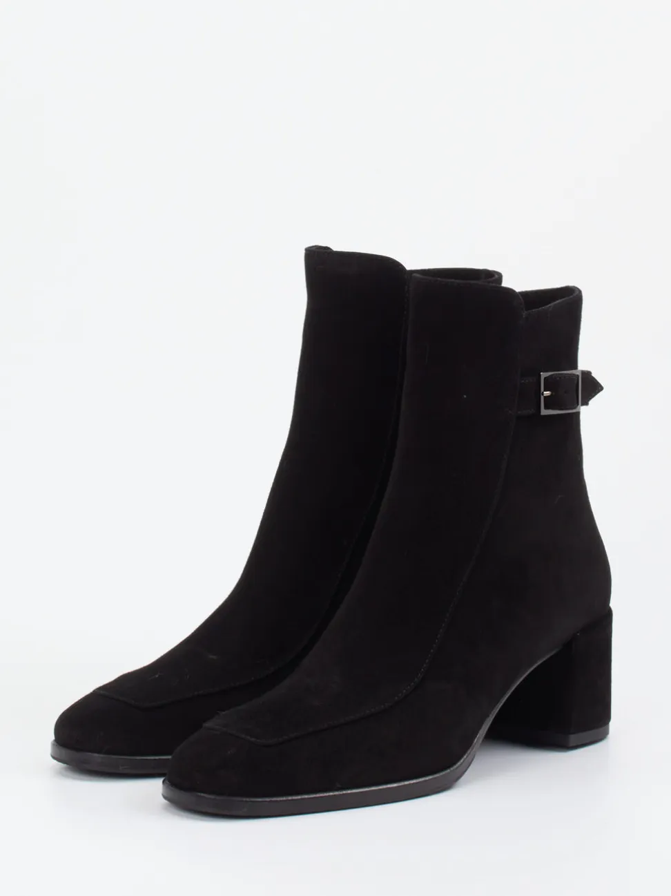 Konstantin Starke – Stiefelette aus Veloursleder Schwarz